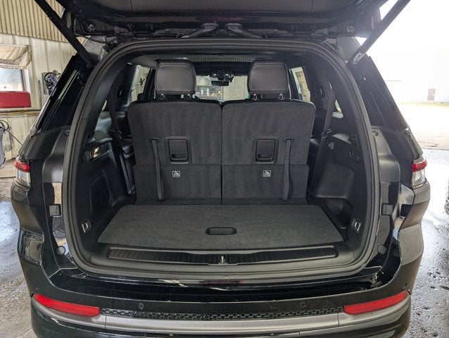 2026 Jeep Grand Cherokee L Limited Reserve