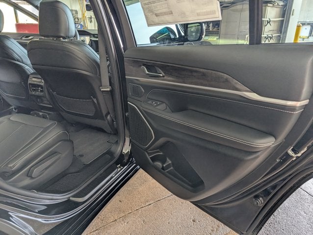 2026 Jeep Grand Cherokee L Limited Reserve