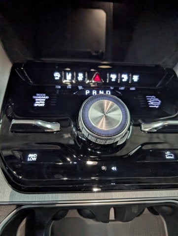 2025 Jeep Wagoneer Series II Overland