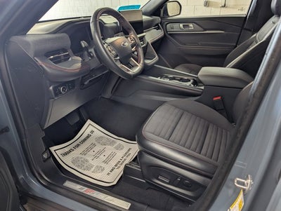 2025 Ford Explorer ST-Line