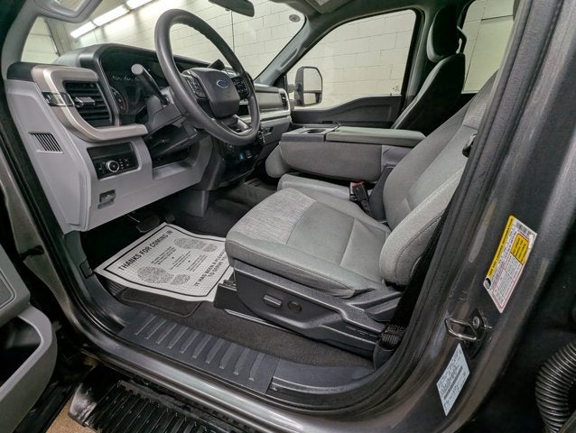 2025 Ford Super Duty F-250 SRW XLT