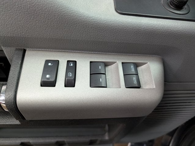 2015 Ford Super Duty F-250 SRW XLT
