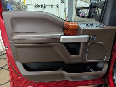 2022 Ford Super Duty F-350 KING RANCH