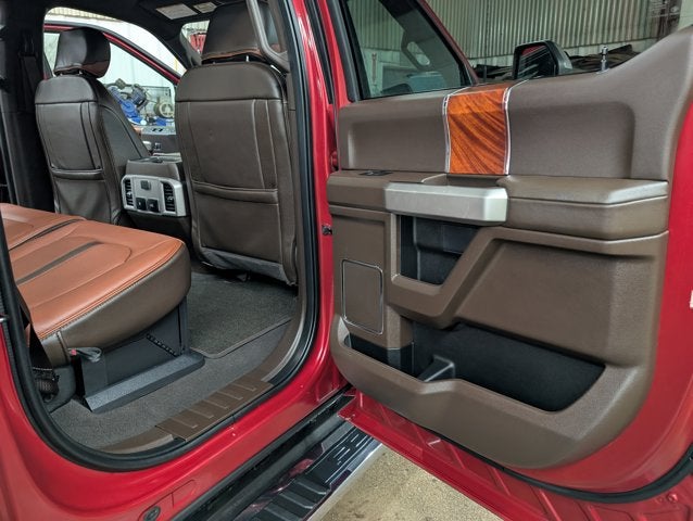 2022 Ford Super Duty F-350 KING RANCH