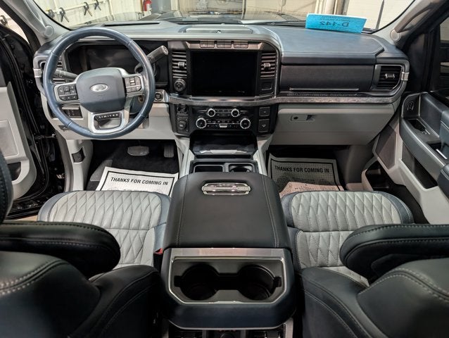 2023 Ford Super Duty F-350 DRW Limited