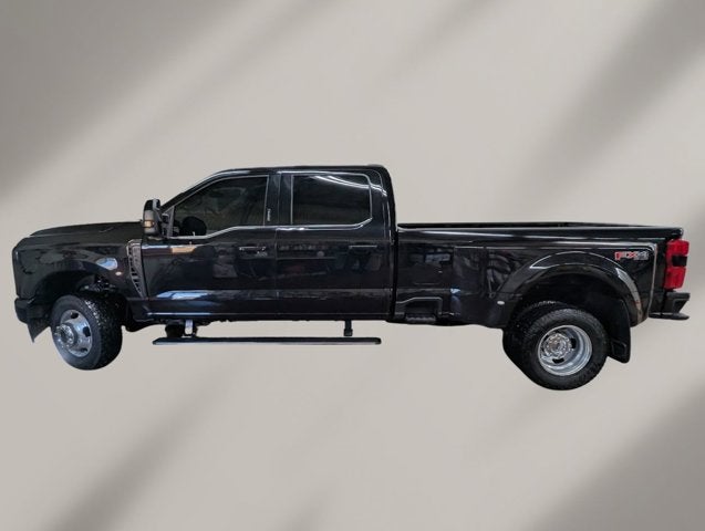 2023 Ford Super Duty F-350 DRW LIMI