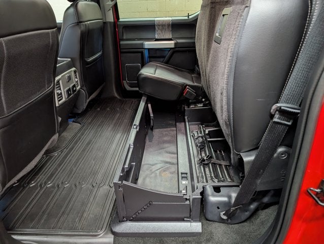 2018 Ford Super Duty F-450 DRW LARI