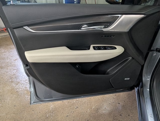 2021 Cadillac XT6 Sport