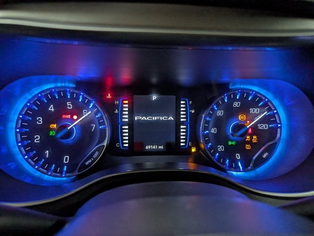 2019 Chrysler Pacifica Touring L