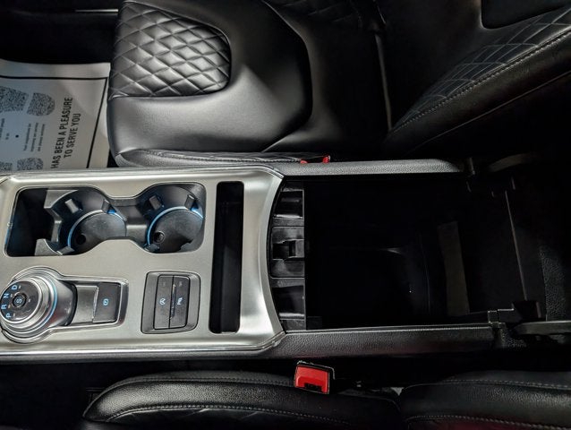 2024 Ford Edge Titanium