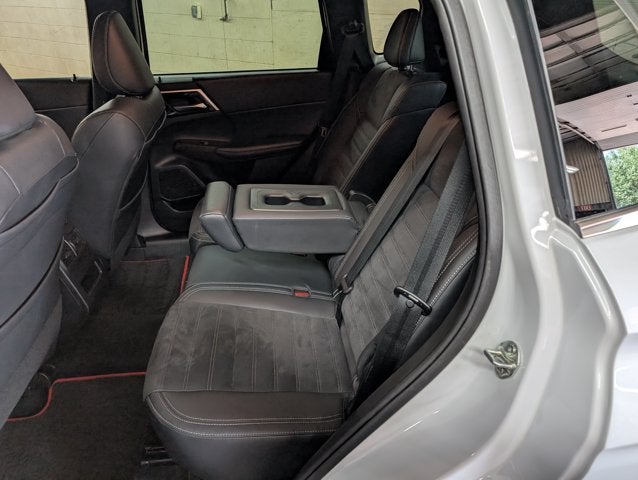 2023 Mitsubishi Outlander Ralliart