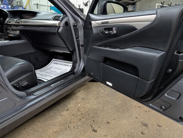 2015 Lexus LS 460 Crafted Line
